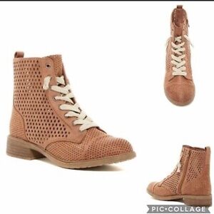 Report ankle booties